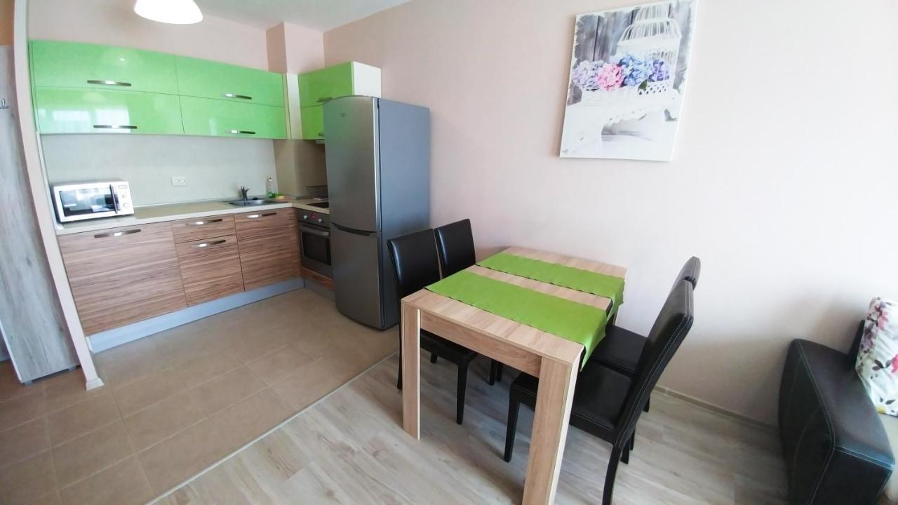 Oazis Apartment Burgaz Dış mekan fotoğraf